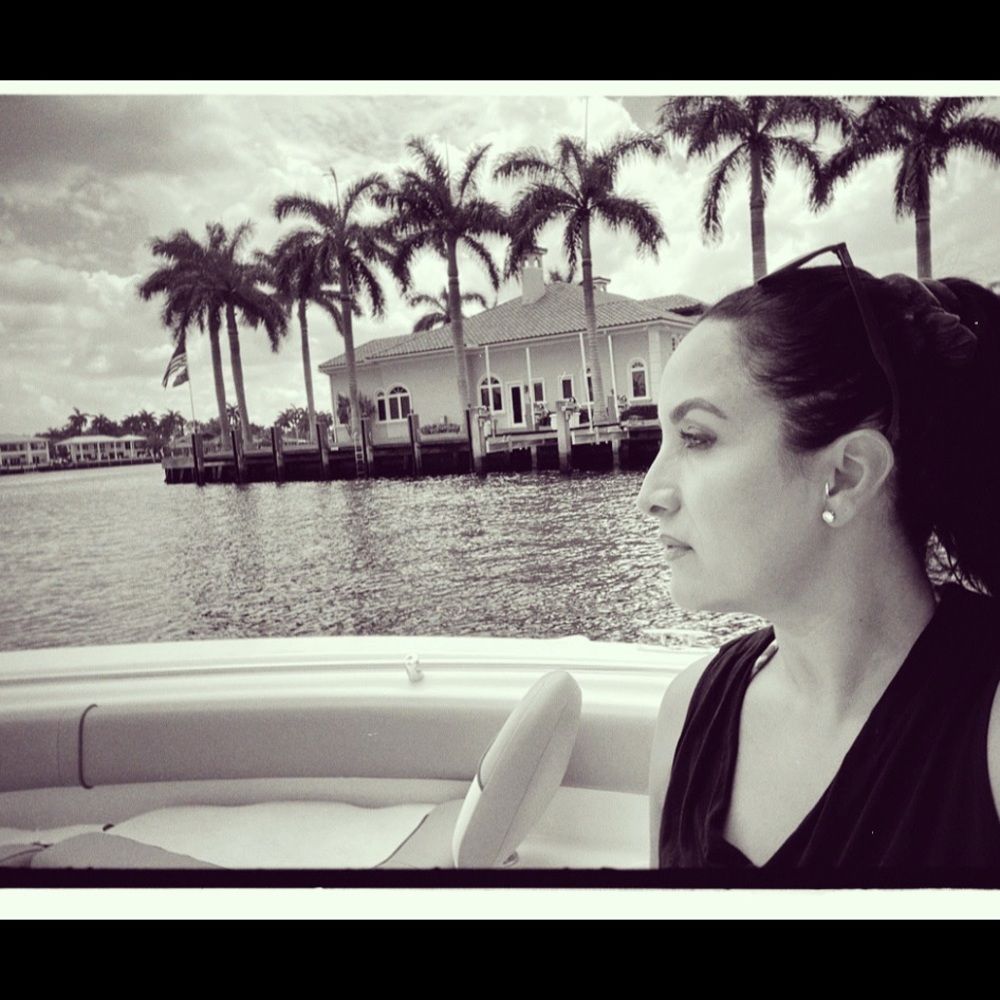 Meet your Posher, Eliza